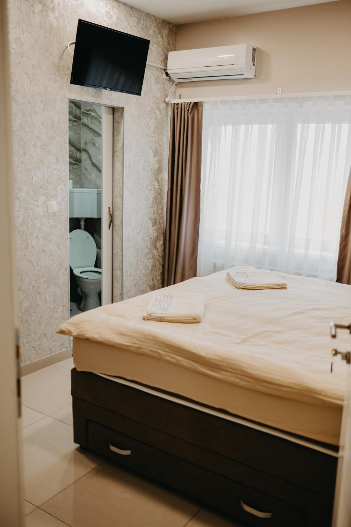 Prenociste Park Bed & Breakfast Modrica Exterior photo