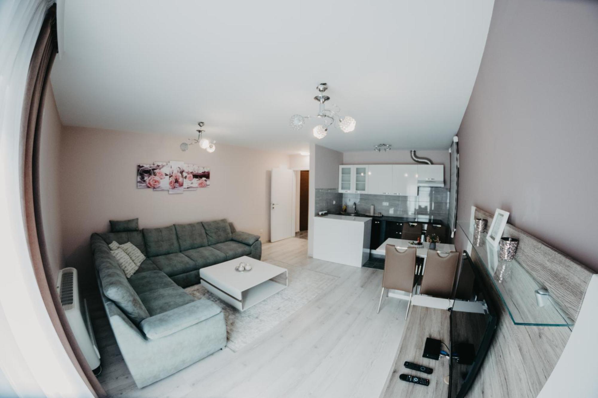 Prenociste Park Bed & Breakfast Modrica Exterior photo